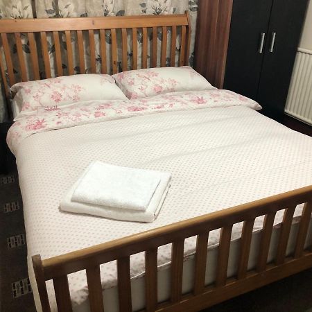 The Guest House ลูตัน ภายนอก รูปภาพ